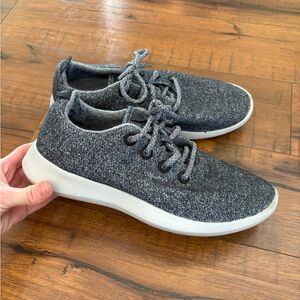 Allbirds Wool Runner Mizzle Mens Sz 9 EU 42 Black Gray Athletic Running Sneaker